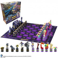 Batman - Batman Chess Set (Dark Knight vs Joker)