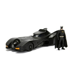 Batmobile 2008 & Batman Figure Set 1:24
